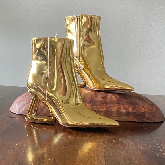 Gianni Bini Metallic Gold Heeled Boots - Picture 1 of 11